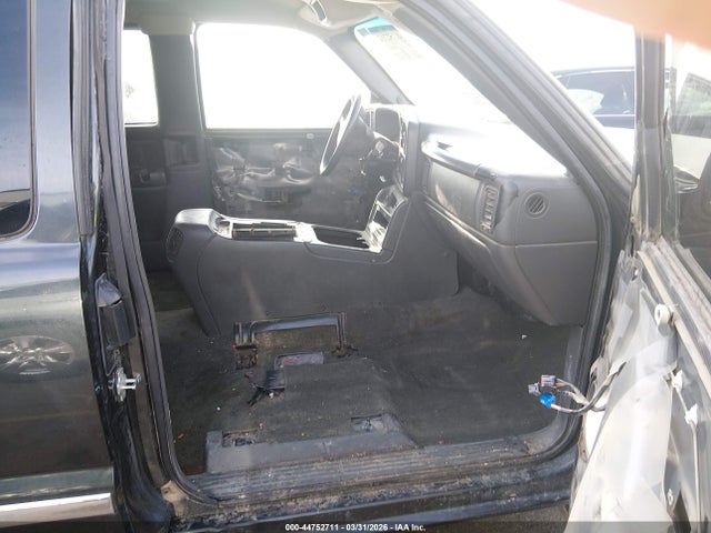 Продажа на аукционе авто 2004 Gmc Sierra 1500 Sle, vin: 2GTEK19T141283103, номер лота: 44752711
