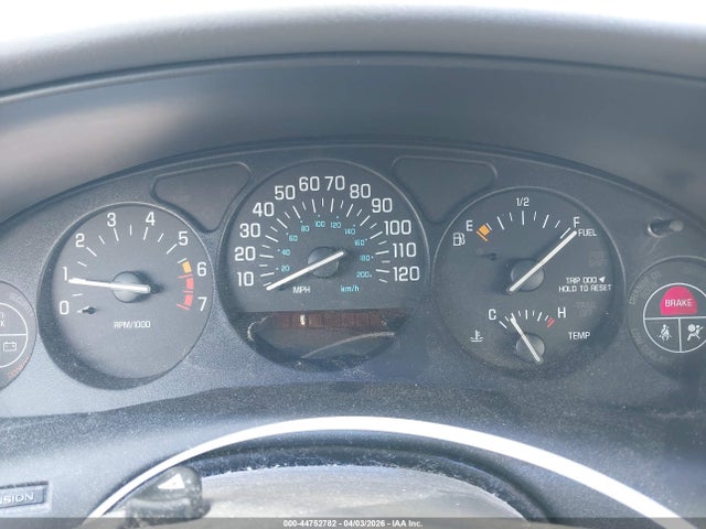 2001 Buick Regal Ls მანქანა იყიდება აუქციონზე, vin: 2G4WB55K511165569, აუქციონის ნომერი: 44752782