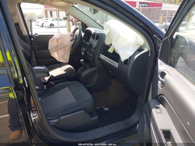 Продажа на аукционе авто 2016 Jeep Compass Sport, vin: 1C4NJCBAXGD739194, номер лота: 44752784