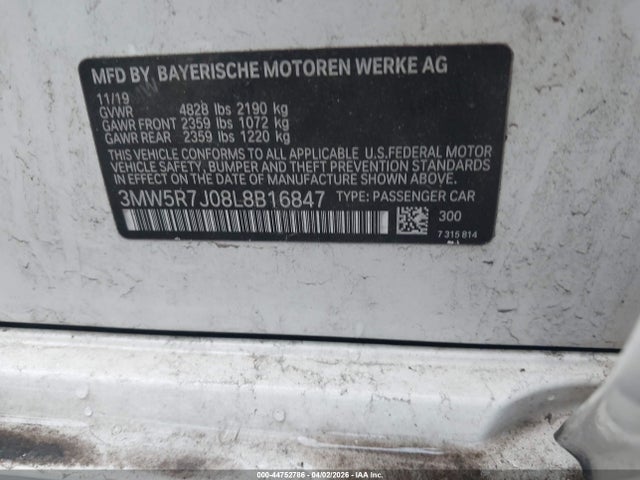 44752786 :رقم المزاد ، 3MW5R7J08L8B16847 vin ، 2020 Bmw 330i Xdrive مزاد بيع