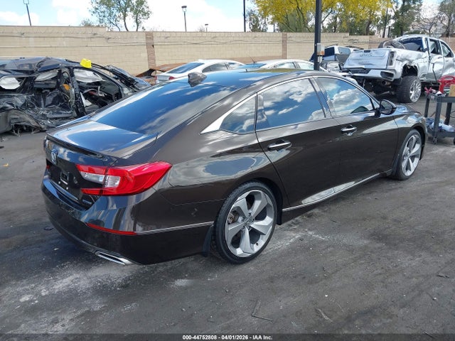 1HGCV1F93JA038927 Honda Accord Touring