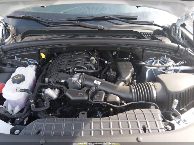44752818 :رقم المزاد ، 1C4RJKAG1S8654425 vin ، 2025 Jeep Grand Cherokee L Laredo X 4x4 مزاد بيع