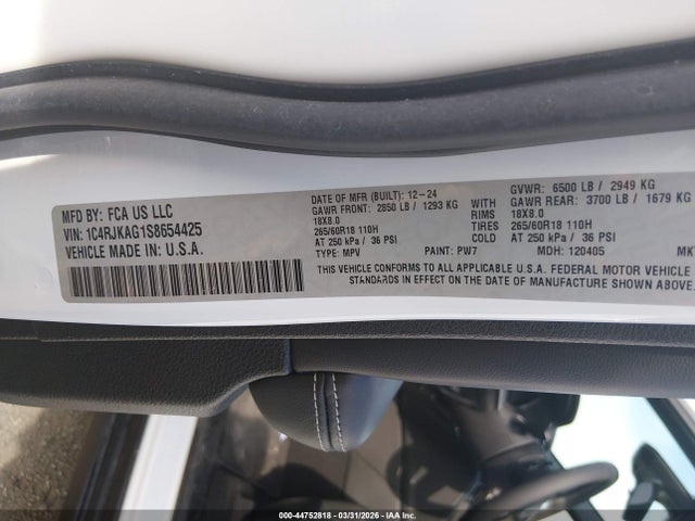 44752818 :رقم المزاد ، 1C4RJKAG1S8654425 vin ، 2025 Jeep Grand Cherokee L Laredo X 4x4 مزاد بيع