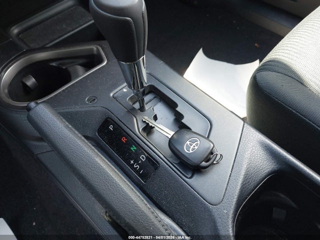 JTMZFREV7GJ089777 Toyota RAV4 LE