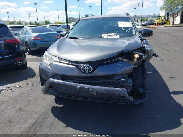 JTMZFREV7GJ089777 Toyota RAV4 LE