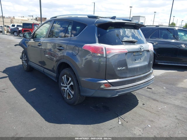 JTMZFREV7GJ089777 Toyota RAV4 LE