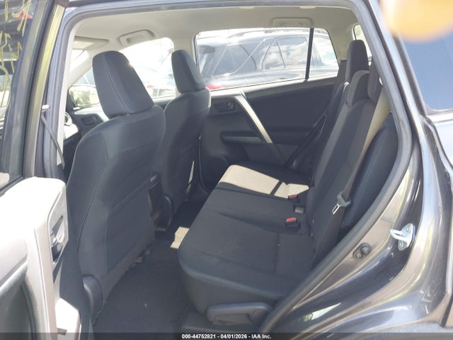 JTMZFREV7GJ089777 Toyota RAV4 LE