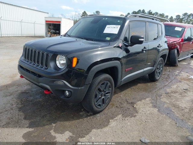 Jeep Renegade Trailhawk 4x4 2018 ZACCJBCB6JPH64904 Image 2