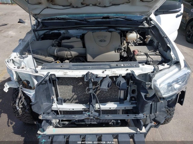 5TFCZ5AN0GX016212 Toyota Tacoma Trd Off Road