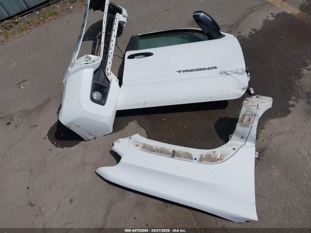 5TFCZ5AN0GX016212 Toyota Tacoma Trd Off Road