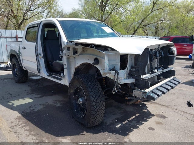 5TFCZ5AN0GX016212 Toyota Tacoma Trd Off Road