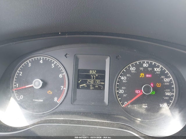 2011 Volkswagen Jetta 2.5l Se მანქანა იყიდება აუქციონზე, vin: 3VWDZ7AJ8BM013941, აუქციონის ნომერი: 44752871