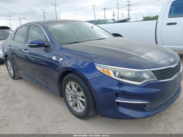 5XXGT4L33GG043064 KIA Optima Lx