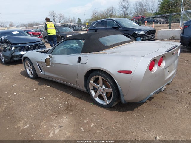2006 CHEVROLET CORVETTE 1G1YY36UX65126443 Photo 2