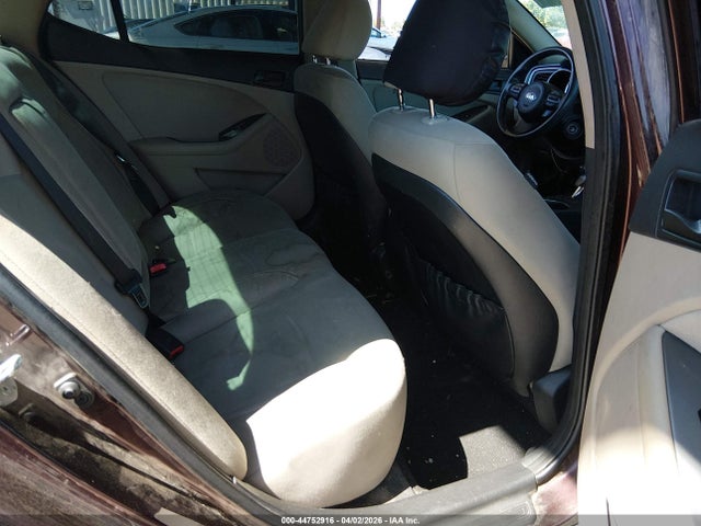 5XXGM4A78EG302857 KIA Optima Lx