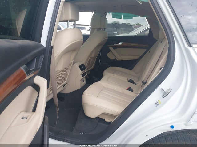 Aukcja sprzedaży 2024 Audi Q5 Premium 40 Tfsi Quattro S Tronic, vin: WA1ABAFY0R2127070, numer aukcji: 44752930