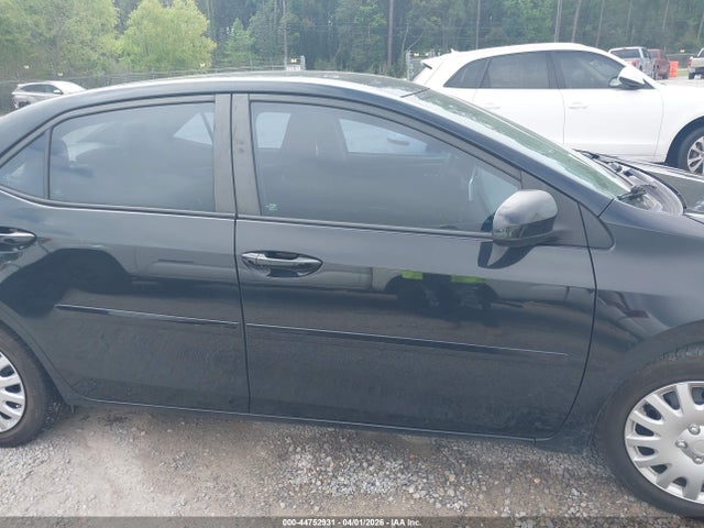 Toyota COROLLA LE 2017 5YFBURHE5HP576010 Image 14