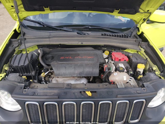 44752946 :رقم المزاد ، ZACCJBBB8JPG98146 vin ، 2018 Jeep Renegade Latitude 4x4 مزاد بيع