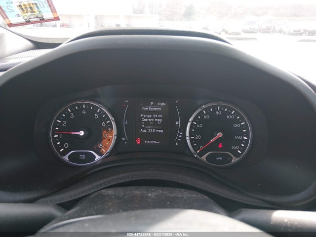 44752946 :رقم المزاد ، ZACCJBBB8JPG98146 vin ، 2018 Jeep Renegade Latitude 4x4 مزاد بيع