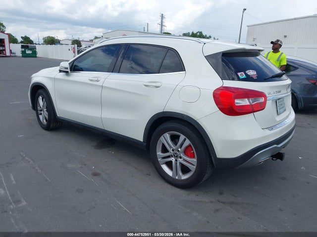 44752951 :رقم المزاد ، WDCTG4GB0JJ413243 vin ، 2018 Mercedes-benz Gla 250 4matic مزاد بيع