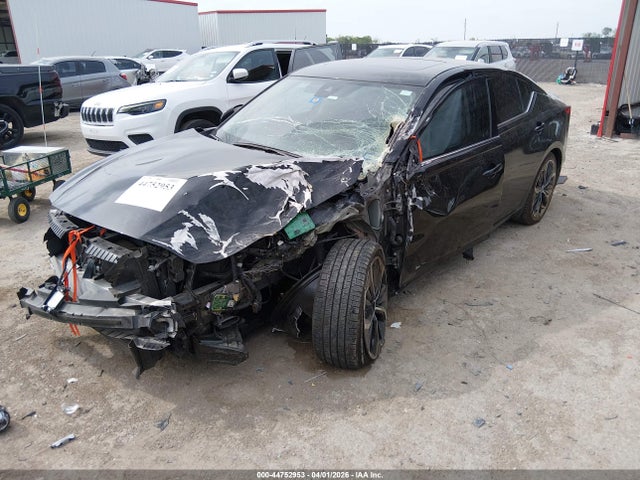 44752953 :رقم المزاد ، 1N4BL4CV8PN322970 vin ، 2023 Nissan Altima Sr Fwd مزاد بيع