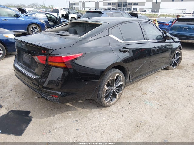44752953 :رقم المزاد ، 1N4BL4CV8PN322970 vin ، 2023 Nissan Altima Sr Fwd مزاد بيع