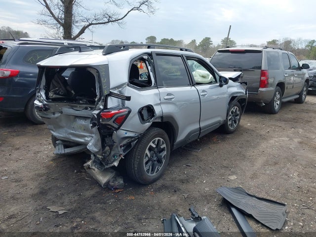 Продаж на аукціоні авто 2025 Subaru Forester Premium, vin: JF2SLDDC2SH418772, номер лоту: 44752966