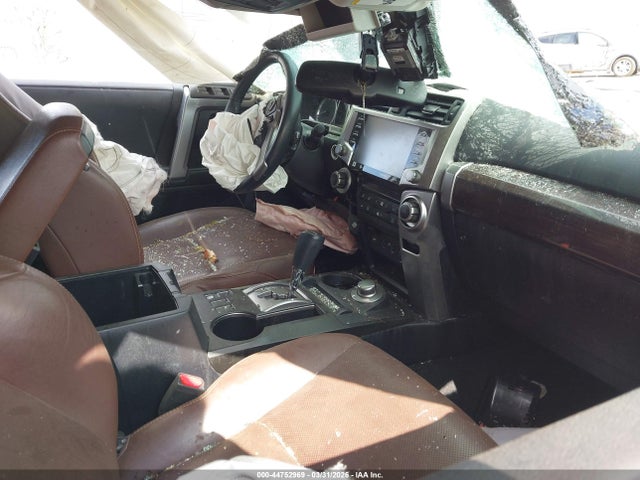 2022 TOYOTA 4RUNNER JTEKU5JRXN5978390 Photo 4