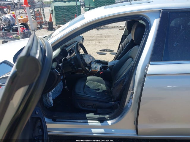 Продаж на аукціоні авто 2012 Audi A6 3.0 Premium, vin: WAUGGAFC0CN110052, номер лоту: 44752985