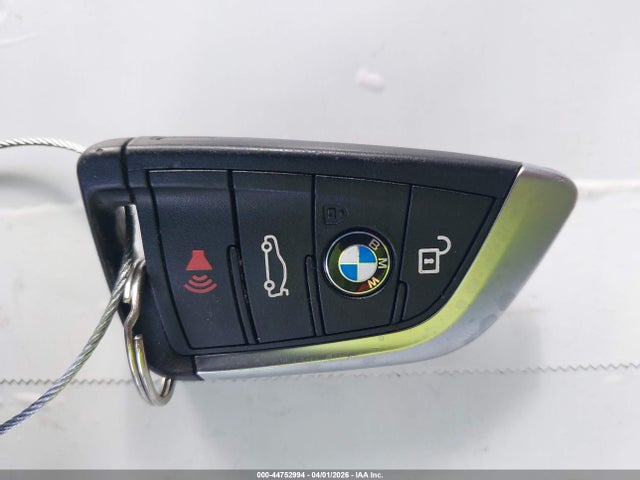 WBXHU7C36H5H38587 BMW X1 Sdrive28i