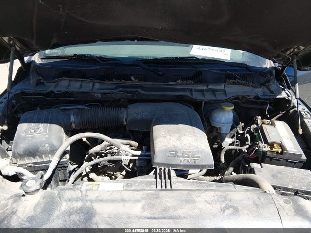 1C6RR6KG9KS520772 RAM 1500 Classic Tradesman 4x2 5&#039;7 Box