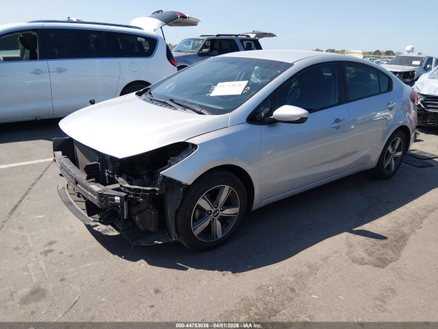 2018 Kia Forte Lx მანქანა იყიდება აუქციონზე, vin: 3KPFL4A75JE210980, აუქციონის ნომერი: 44753036