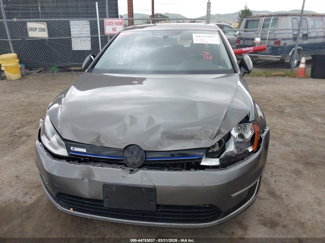 WVWKP7AUXGW913175 Volkswagen E-golf Se