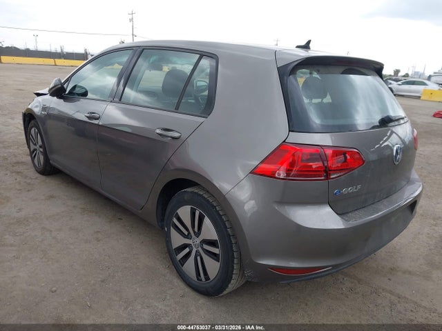 WVWKP7AUXGW913175 Volkswagen E-golf Se