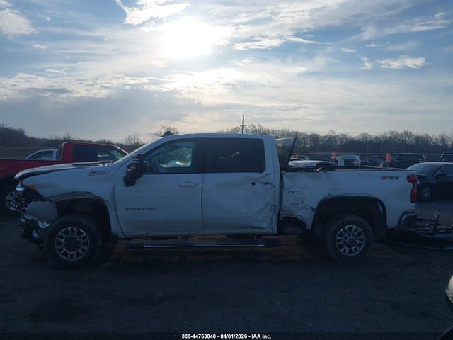 Продажа на аукционе авто 2023 Chevrolet Silverado 2500hd 4wd  Standard Bed Lt, vin: 1GC1YNE7XPF210984, номер лота: 44753040