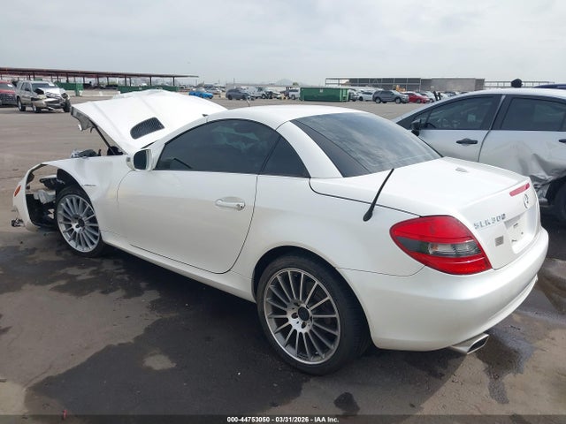2010 Mercedes-benz Slk 300 მანქანა იყიდება აუქციონზე, vin: WDBWK5EA5AF225515, აუქციონის ნომერი: 44753050