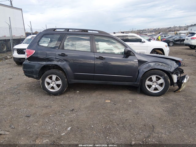 Продаж на аукціоні авто 2011 Subaru Forester 2.5x, vin: JF2SHABC1BG735645, номер лоту: 44753067