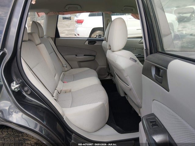 Продаж на аукціоні авто 2011 Subaru Forester 2.5x, vin: JF2SHABC1BG735645, номер лоту: 44753067