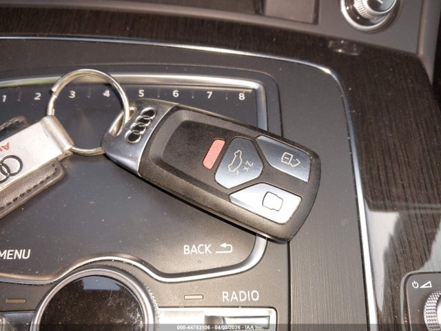 44753106 :رقم المزاد ، WA1BNAFY7K2125883 vin ، 2019 Audi Q5 45 Premium مزاد بيع