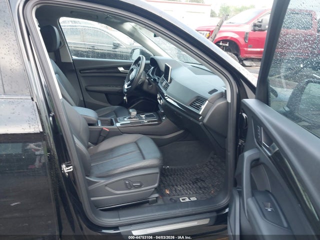 44753106 :رقم المزاد ، WA1BNAFY7K2125883 vin ، 2019 Audi Q5 45 Premium مزاد بيع
