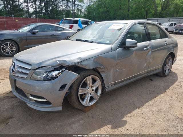 44753131 :رقم المزاد ، WDDGF5EB9BR140184 vin ، 2011 Mercedes-benz C 300 Luxury/sport مزاد بيع