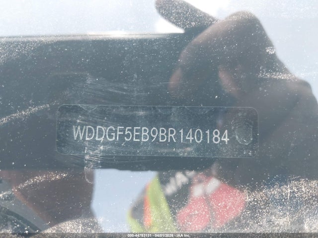 44753131 :رقم المزاد ، WDDGF5EB9BR140184 vin ، 2011 Mercedes-benz C 300 Luxury/sport مزاد بيع