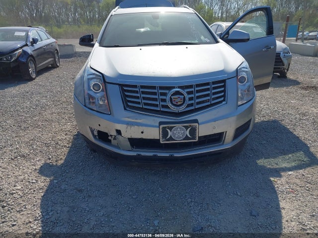 44753136 :رقم المزاد ، 3GYFNCE32DS615464 vin ، 2013 Cadillac Srx Luxury Collection مزاد بيع