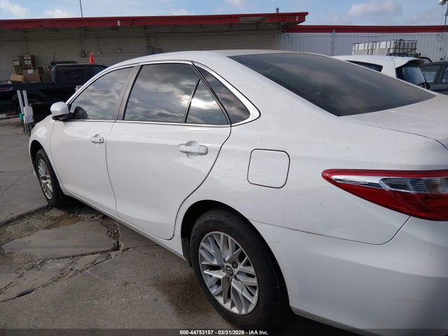 Toyota CAMRY LE 2017 4T1BF1FK3HU656439 Image 14