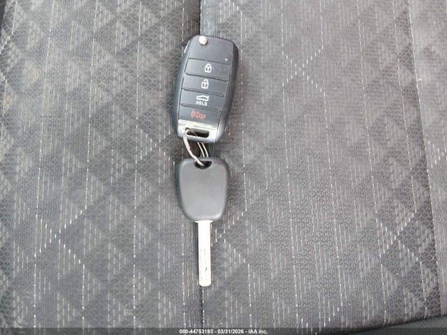 Продажа на аукционе авто 2018 Kia Rio S, vin: 3KPA24AB0JE066952, номер лота: 44753193