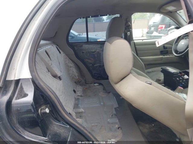 2011 FORD CROWN VICTORIA 2FABP7BV2BX104635 Photo 7