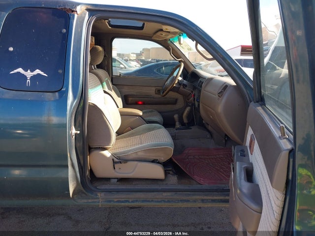 Продаж на аукціоні авто 1998 Toyota Tacoma Limited V6, vin: 4TAWN74NXWZ002610, номер лоту: 44753229
