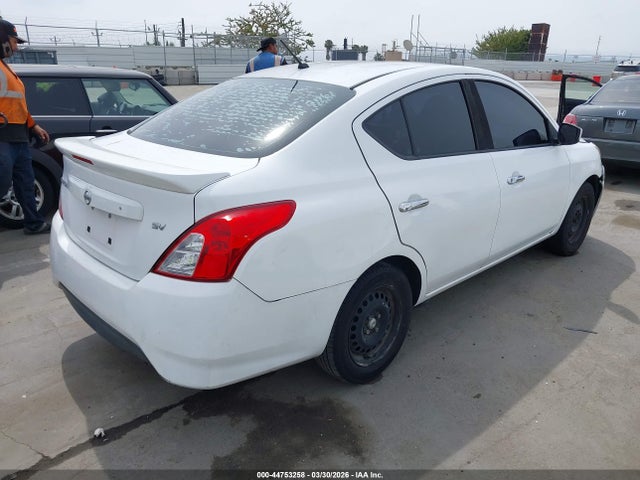 3N1CN7AP3JL805971 Nissan Versa 1.6 Sv