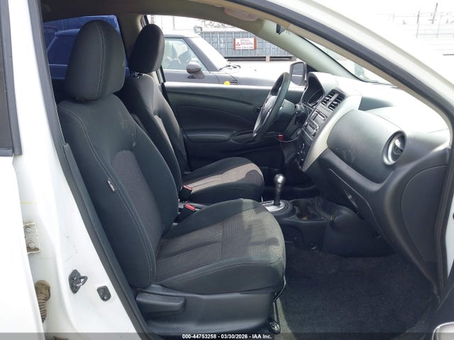 3N1CN7AP3JL805971 Nissan Versa 1.6 Sv