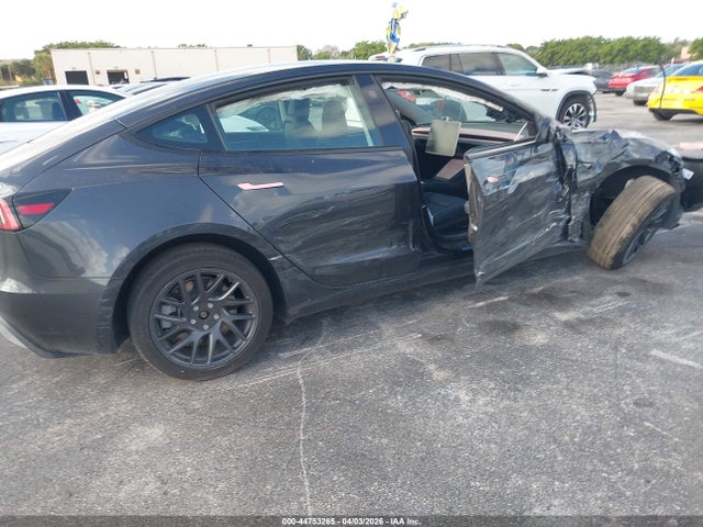 Продажа на аукционе авто 2025 Tesla Model 3, vin: 5YJ3E1EA7SF067625, номер лота: 44753265